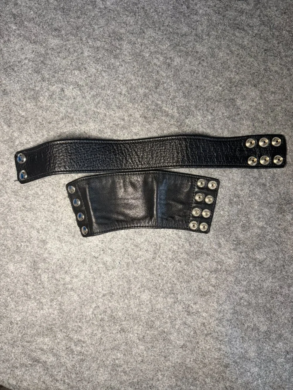 Leatherwerks Fort Lauderdale Leather Arm Cuff and Wrist Cuff Set Black
